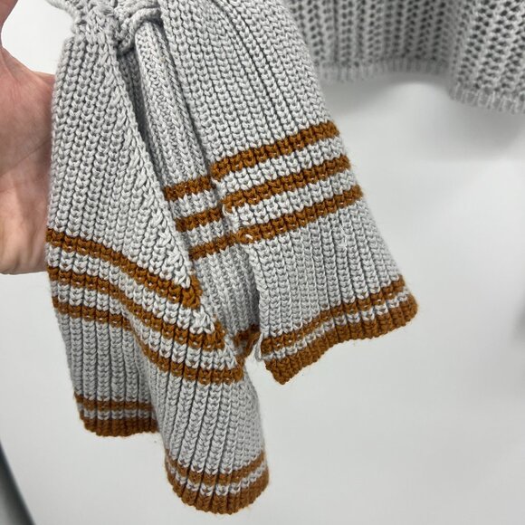 Lovers + Friends Addison Open Knit Gray Bell Sleeve Sweater Women's XS - Picture 2 of 5